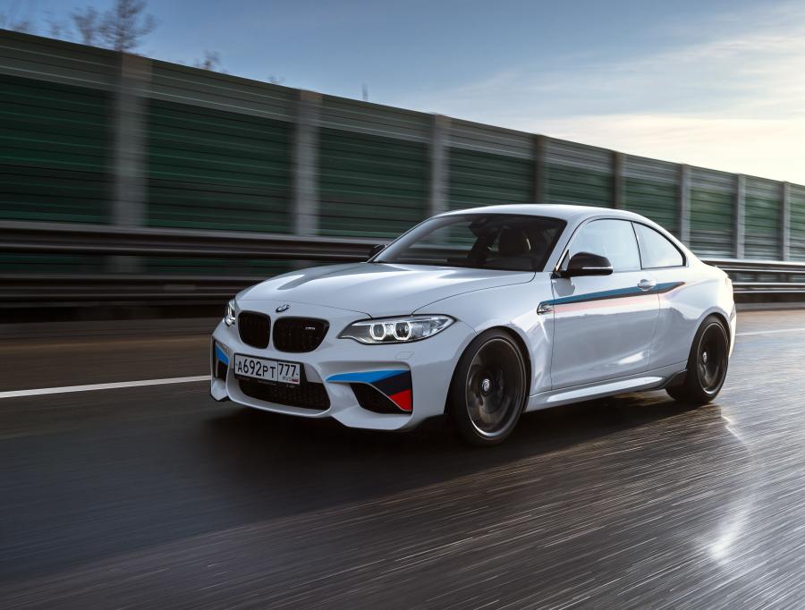  BMW M2 Coupe M Performance Accessories 2016 года  (фото 4 из 21)